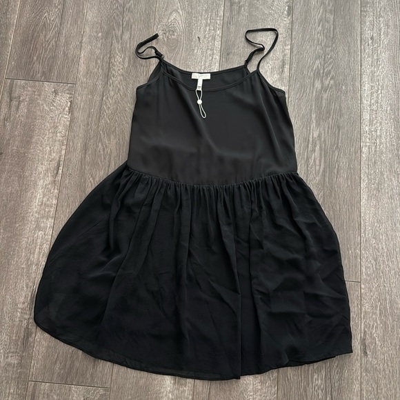 Joie Dresses & Skirts - New Joie black babydoll slip dress xs